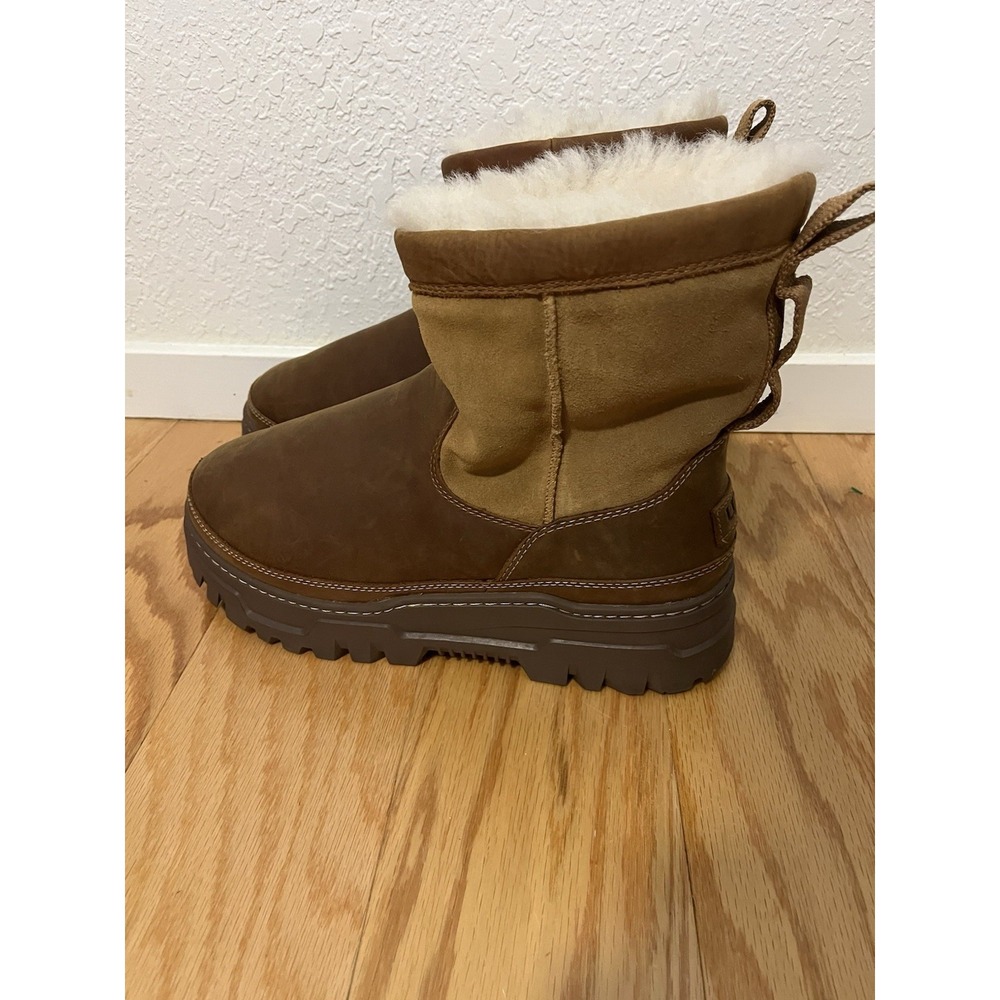 UGG Heritage Pull-On TrailGazer Men's 10 Brown Leather Suede Sheepskin 1158213